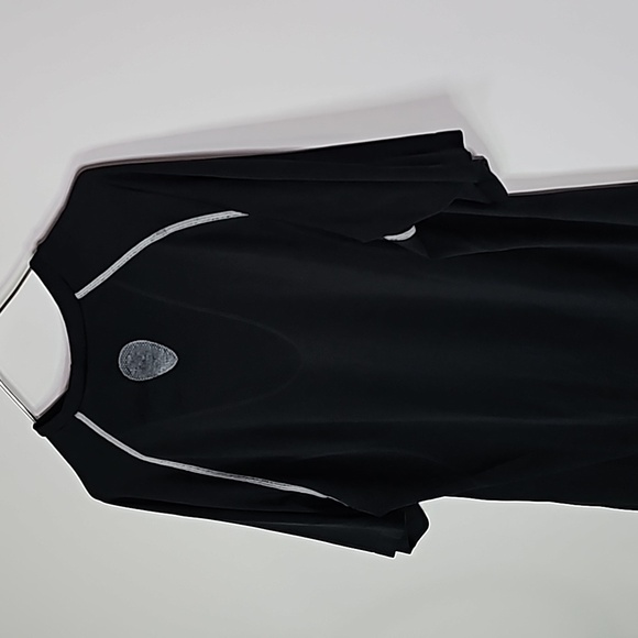 Nike large black athletic short sleeve - Picture 5 of 7